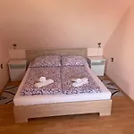 Gitta Apartamento *