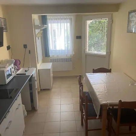 Gitta Apartmanhaz Appartement