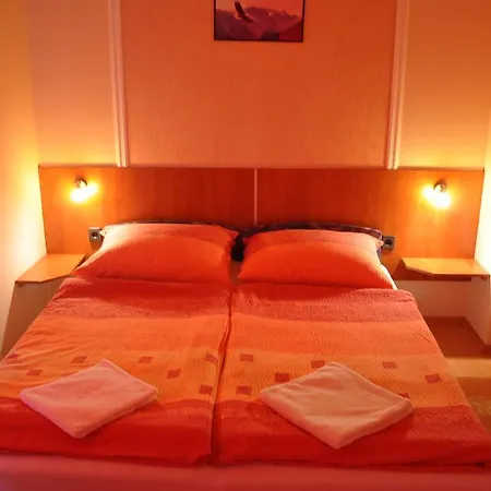 Gitta Apartmanhaz Daire *