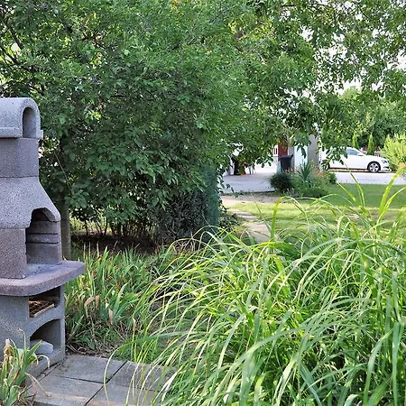 Appartement Gitta Apartmanhaz *