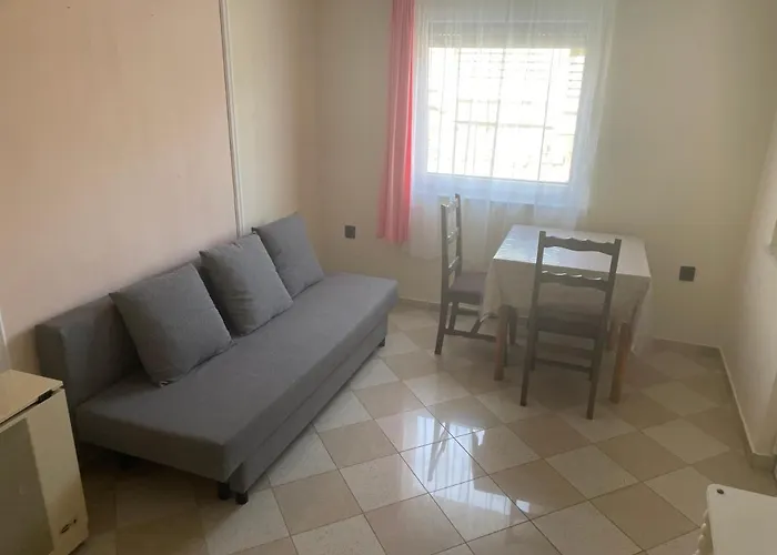 דירה Gitta Apartmanhaz *